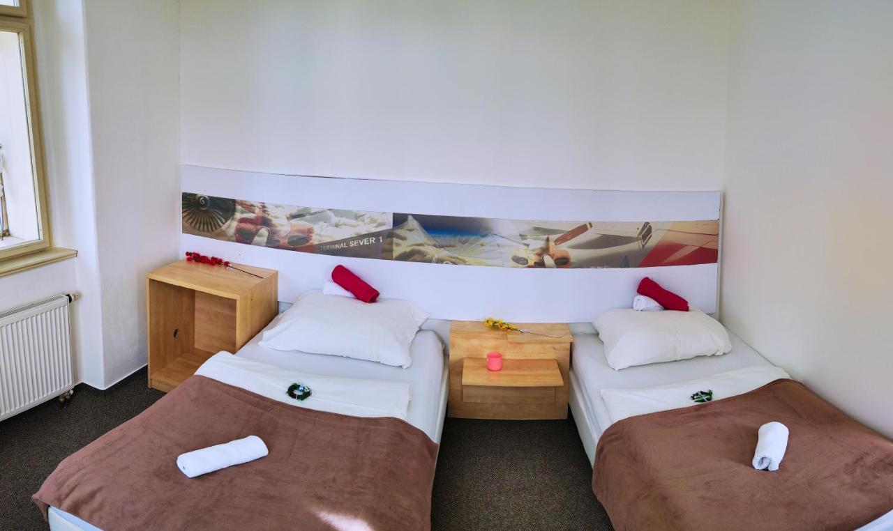 Hotel Stara Skola Mezná Extérieur photo