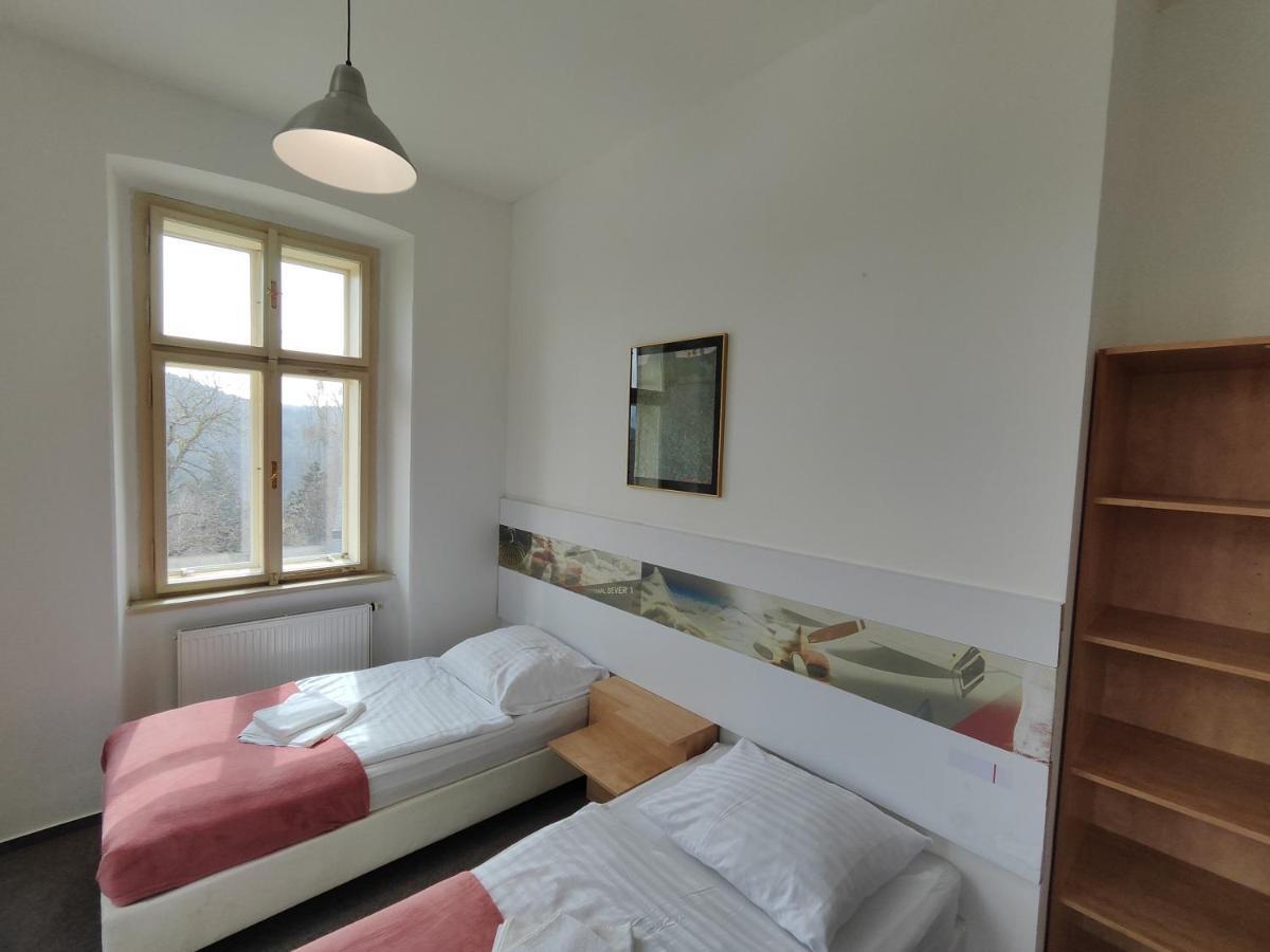 Hotel Stara Skola Mezná Extérieur photo